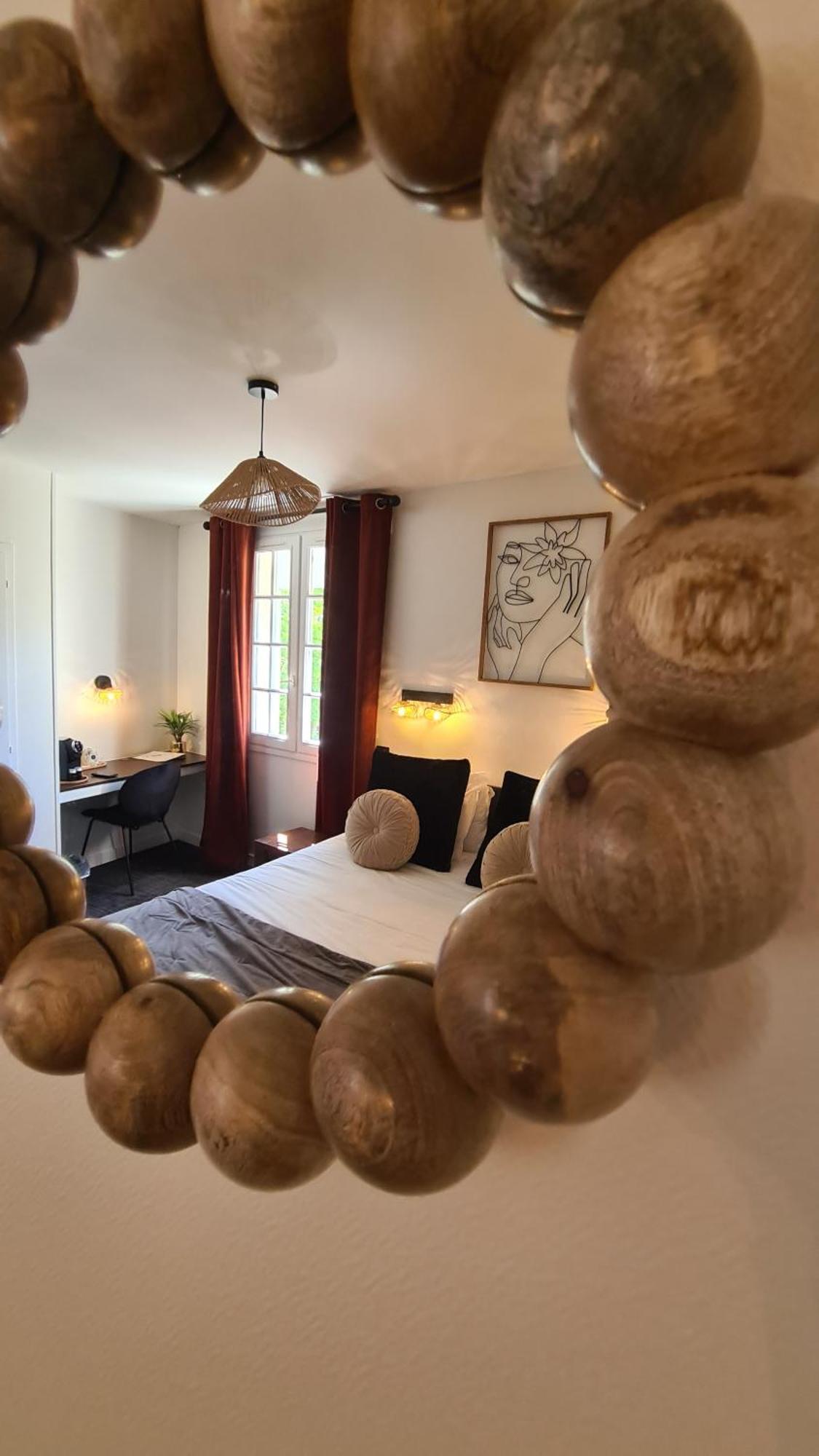 Hotel Reine Mathilde Байе Экстерьер фото
